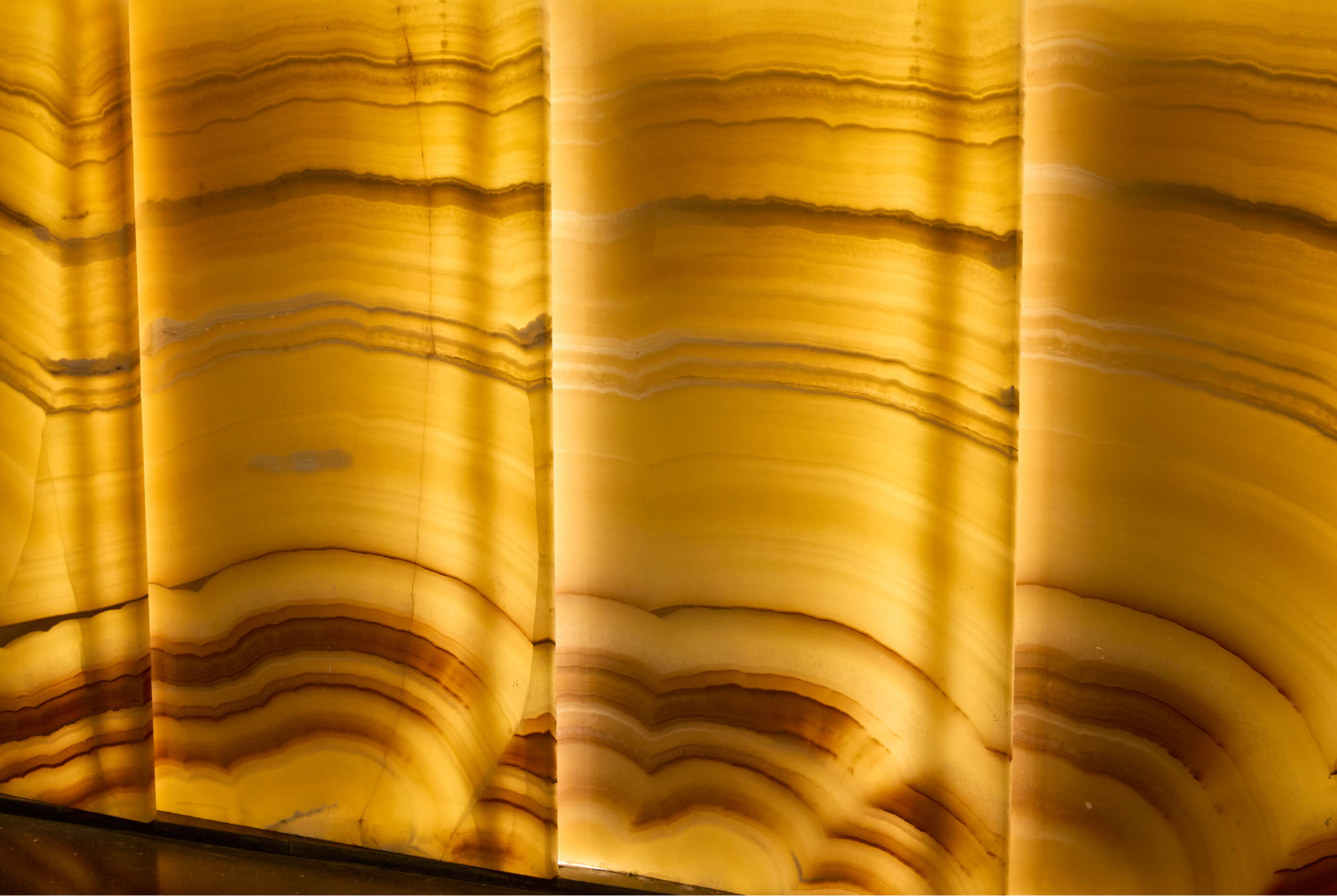 DETALLE BARRA RETROILUMINADA